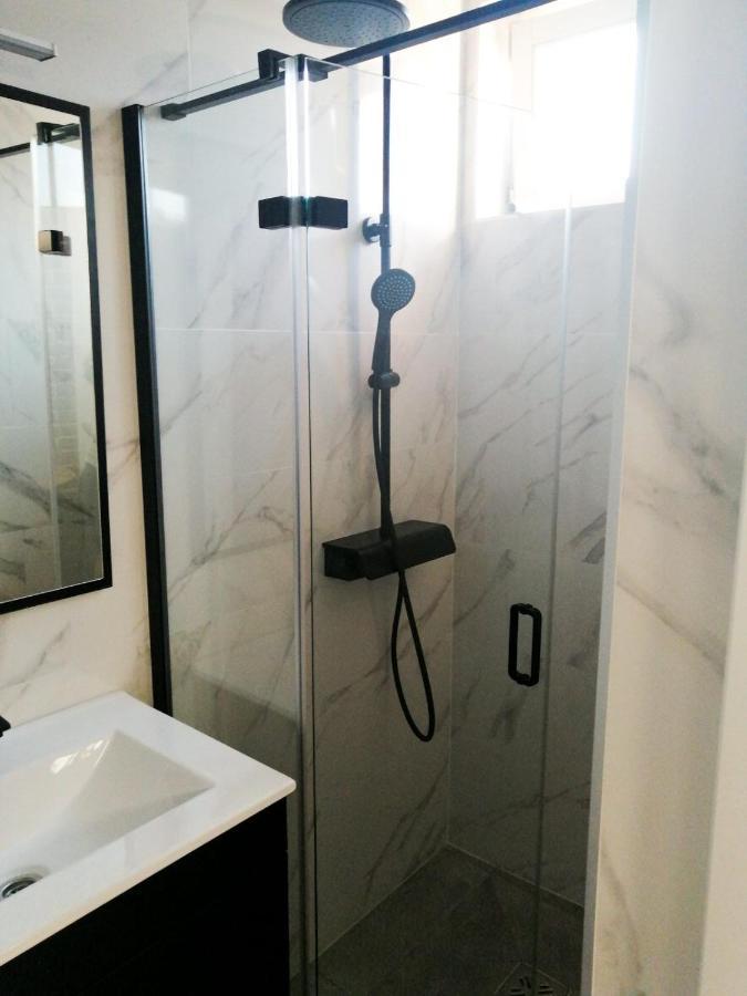 Evita Studio Apartment 카를로바츠 외부 사진